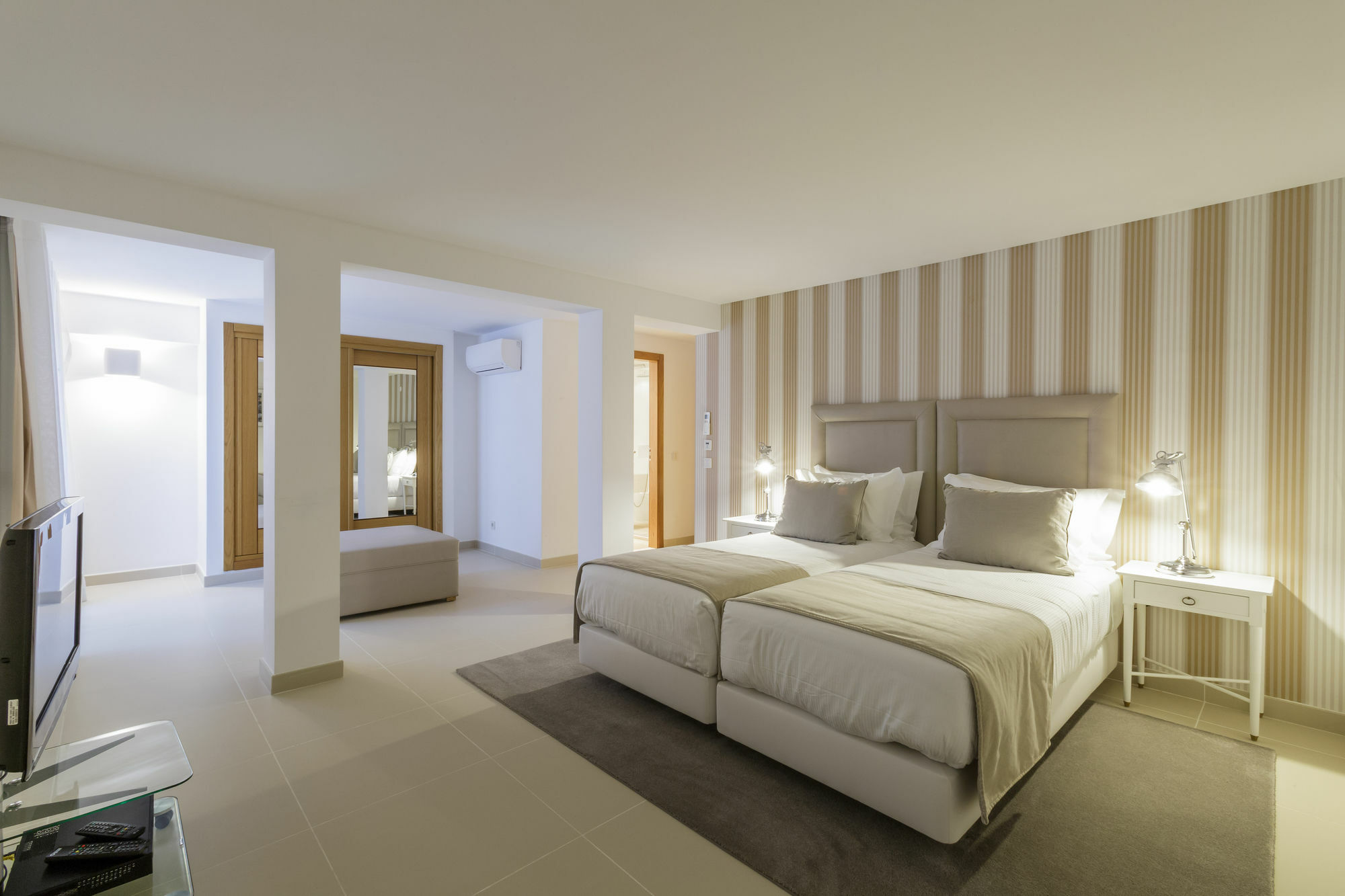 The Crest Hotel Almancil Luaran gambar