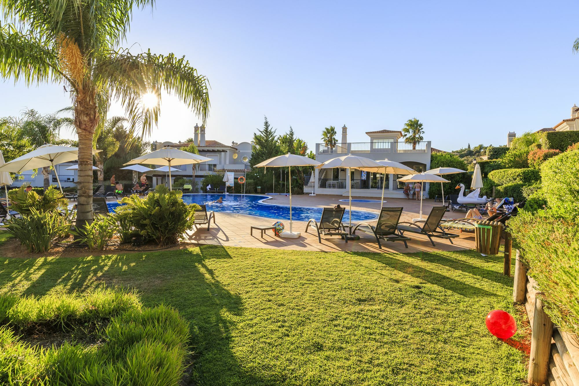 The Crest Hotel Almancil Luaran gambar