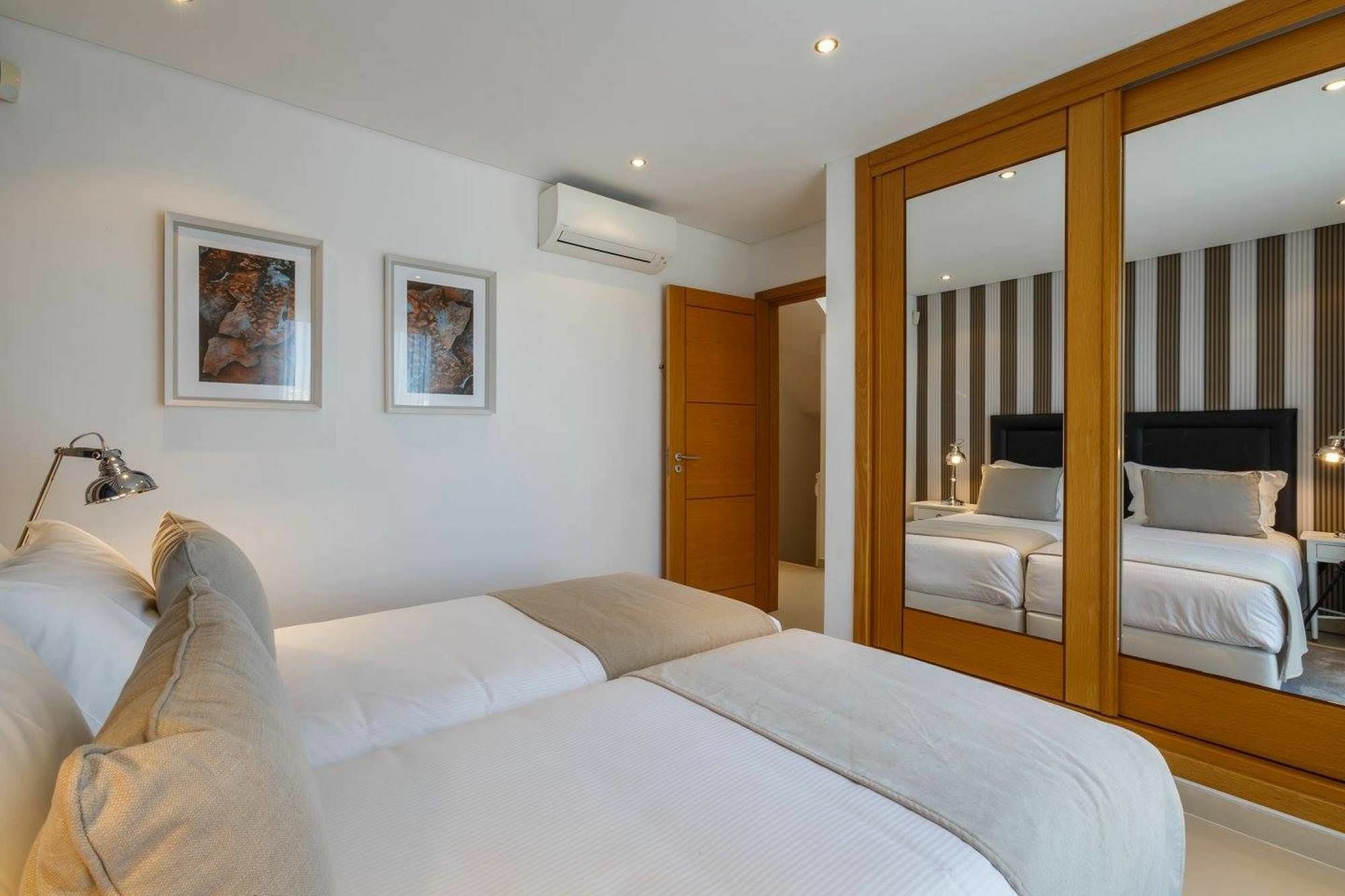 The Crest Hotel Almancil Luaran gambar